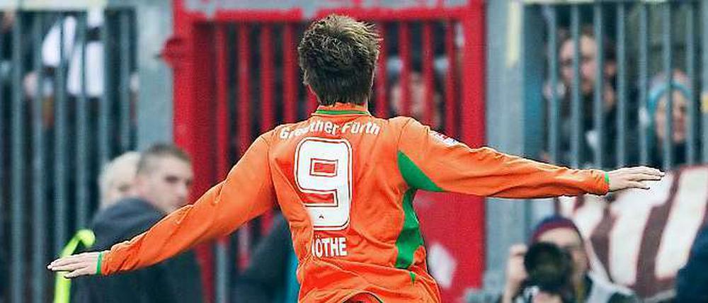 Der Fürther Angreifer Christopher Nöthe sorgte mit seinem achten Saisontor für die 1:0-Führung bei St. Pauli.