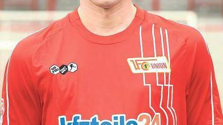 Björn Brunnemann, 31, spielte bis zum Sommer beim 1. FC Union, jetzt kickt er für den Berliner AK. 