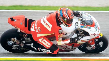 Einsame Runden. Ohne seinen größten Konkurrenten geht der neue Weltmeister Stefan Bradl in Valencia an den Start. Foto: AFP