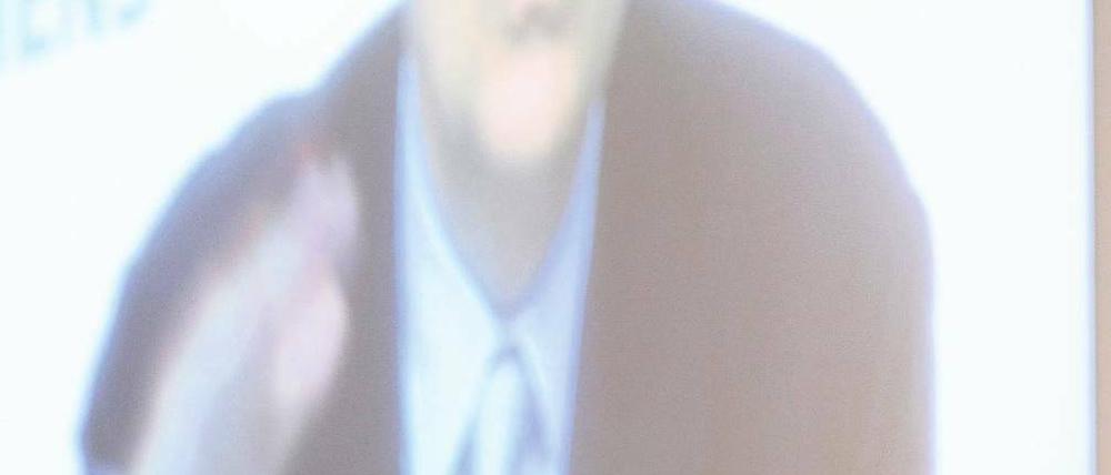 Konzernchef Löscher und Finanzvorstand Kaeser (l.) erwarten weniger Wachstum.Foto: dapd