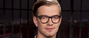 Joachim "Joko" Winterscheidt moderiert zusammen mit Klaas Heufer-Umlauf auf Pro7 die Sendung "Die Rechnung geht auf uns!" und bei ZDFneo die Show "neoParadise". 