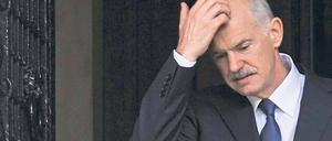 Vertrackte Lage. Giorgos Papandreou hat dieser Tage gesagt, er klebe nicht an seinem Stuhl. Trotzdem will er helfen, Probleme des Landes zu lösen. Foto: Louisa Gouliamaki / AFP