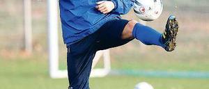 Vom Ball getrennt. Daniel Bauer trainierte in dieser Woche wieder beim 1. FC Magdeburg mit – nun will er nicht mehr.