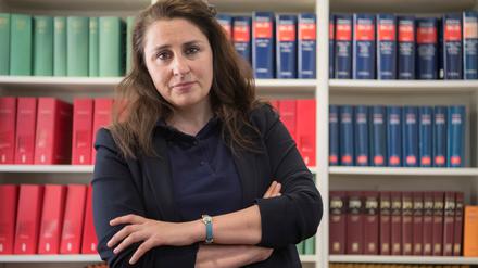 Massiv bedroht. Die Frankfurter Anwältin Seda Basay-Yildiz bekam von August 2018 an zahlreiche Schreiben von „NSU 2.0“, in denen sie und ihre Familie rassistisch attackiert wurden. 