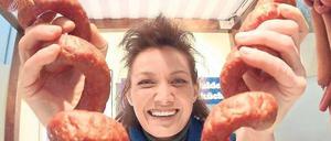 Leckeres aus der Mark zum zwanzigsten Mal. In der Brandenburghalle kann man unzählige Wurst- und Schinkensorten testen.