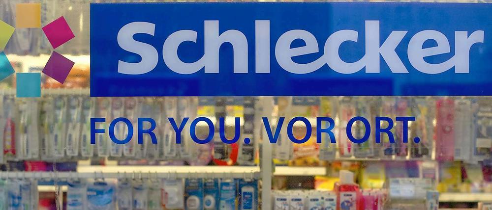 Neues Logo, neuer Schriftzug. Die Probleme des Unternehmens lösen sich damit noch nicht.
