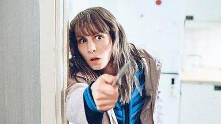 Anna (Noomi Rapace) in Angst.
