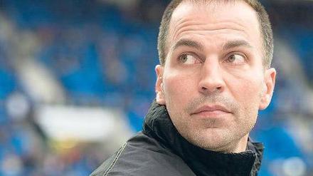 Markus Babbel, 39, führte Hertha BSC als Trainer vor einem Jahr in die Bundesliga. Nach der Hinrunde und einem Streit mit Manager Michael Preetz trennten sich die Berliner im Zuge der sogenannten Lügen-Affäre von ihm. Seit Februar trainiert er die TSG Hoffenheim, mit der er am letzten Spieltag nach Berlin kommt.