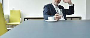 Nachfolger. Sebastian Scheel (Linke) ist seit wenigen Tagen Senator für Stadtentwicklung und Wohnen. Vorgängerin Katrin Lompscher (Linke) war Anfang August als Senatorin zurückgetreten.