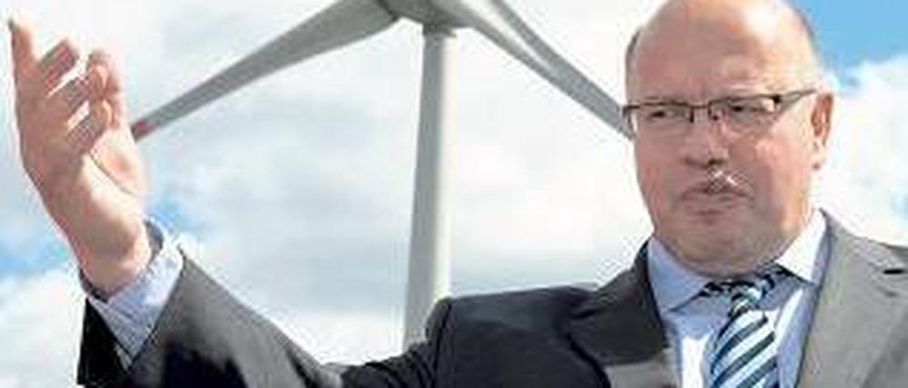 Bundesumweltminister Altmaier steht einem Anti-Dumping-Verfahren in der Solarbranche offen gegenüber – dies sei zunächst aber nicht Sache der Politik. Foto: dapd