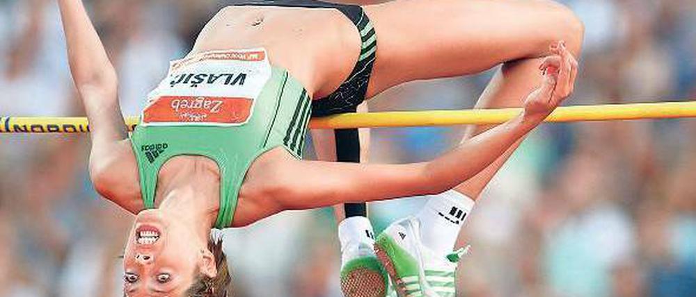 Abflug wegen Verletzung verschoben. Erst 2016 in Rio de Janeiro wird Vlasic wieder um Olympisches Gold kämpfen können. Foto: dapd
