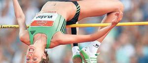 Abflug wegen Verletzung verschoben. Erst 2016 in Rio de Janeiro wird Vlasic wieder um Olympisches Gold kämpfen können. Foto: dapd