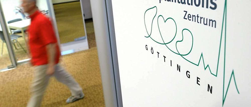Der Skandal an Göttinger Uniklinik: Ein ehemaliger Oberarzt steht im Verdacht, in mehr als 20 Fällen Krankendaten manipuliert zu haben.
