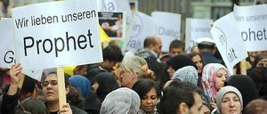 Demonstrationen gegen den Mohammed-Schmähfilm. Viele Muslime fühlen sich durch ihn beleidigt.