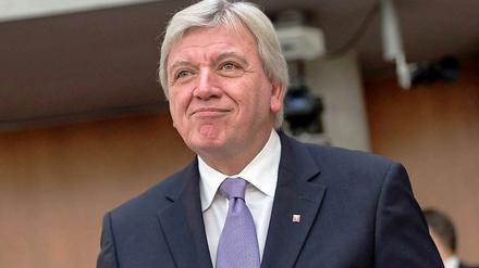 Hessens Regierungschef und früherer Innenminister Volker Bouffier muss vor dem NSU-Untersuchungsausschuss aussagen. 