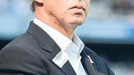 Berlin im Blick. 1860-Trainer Maurer will bei Hertha den guten Start ausbauen. Foto: dpa