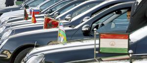 Diplomatenautos haben schon öfter für Ärger im Berliner Straßenverkehr gesorgt. Ein Zehlendorfer Rentner hat diesem Ärger Luft gemacht.