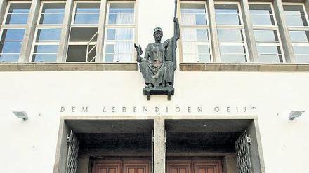 Mitbestimmen. Noch haben die Asten im Südwesten keine Satzung, neu gewählt werden kann meist erst im Herbst 2013.