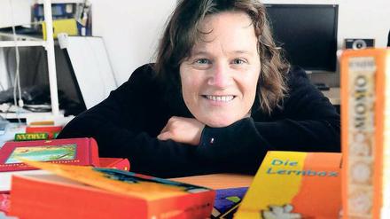 Hausaufgabenhilfe. Vera Klauer, 44, aus Friedenau ist in Kreuzberg mit ihrem Verein „elhana Lernpaten“ aktiv.