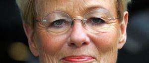 Anfang der 70er Jahre war Bruhns die erste weibliche Nachrichtensprecherin in der Bundesrepublik.