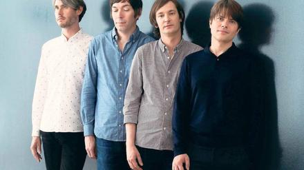 Zwanzig Jahre deutsche Popgeschichte. Dirk von Lowtzow, Rick McPhail, Arne Zank und Jan Müller sind Tocotronic. Am Freitag erscheint ihr zehntes Studioalbum, am Sonntag spielen sie zum Tourauftakt im ausverkauften Berliner Lido.