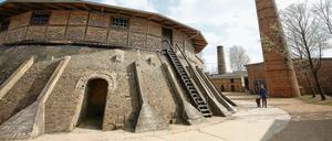 Begehbare Brennöfen des Ziegeleiparks Mildenberg zwischen Gransee und Zehdenick.