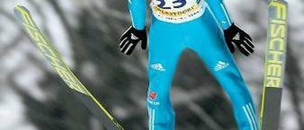 Fliegt in Form. Richard Freitag holt seinen zweiten Weltcupsieg. Foto: AFP