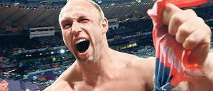 Der große Tag des Robert Harting. Am 7. August 2012 gewinnt er in London Gold im Diskuswurf und ist damit erster deutscher Olympiasieger in der Leichtathletik seit dem Jahr 2000. Auch beim Zelebrieren des Sieges setzt Harting Maßstäbe. 