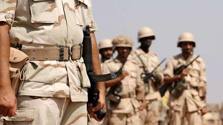 Saudische Soldaten im Einsatz an der Grenze