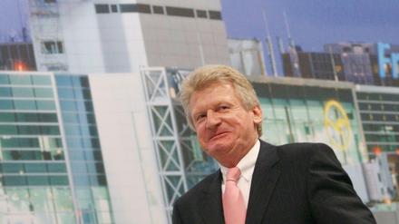 Honorarkraft. Wilhem Bender soll an zwei Tagen in der Woche für die BER-Flughafengesellschaft arbeiten.