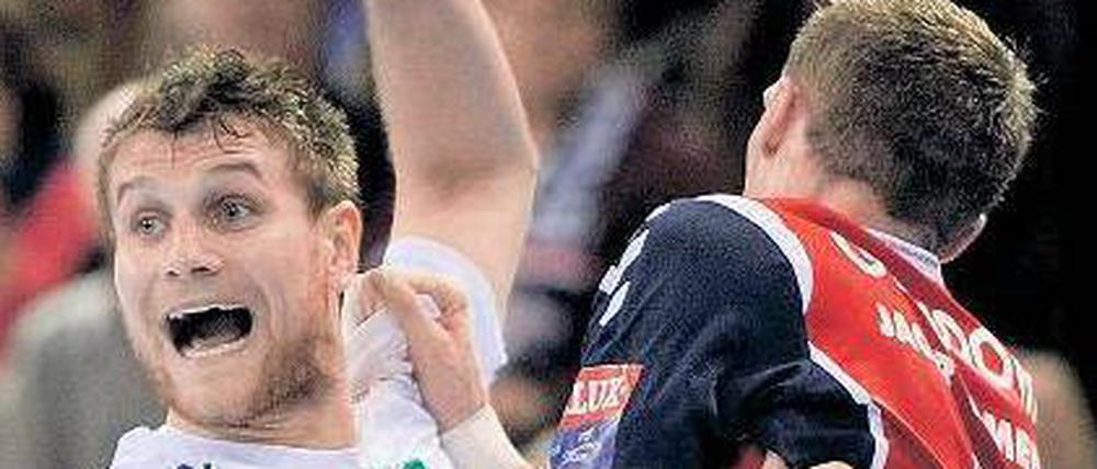 Fliegende Fetzen. Beim HSV überwarf sich Kraus mit Trainer Schwalb. 