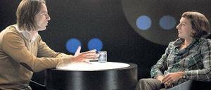 Ordentliche Quote. 490 000 Zuschauer verfolgten im ZDF den Dialog zwischen Richard David Precht und Juli Zeh. Foto: ZDF