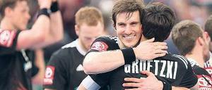 Unbeständig. Die deutschen Handballer um Michael Haaß und Patrick Groetzki können an guten Tagen jeder Mannschaft gefährlich werden. Nur kann das Team diese Form nicht regelmäßig abrufen. 