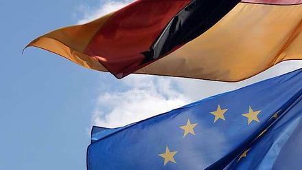 Die Euro-Krise hat Ost- und Westdeutsche mehr als vieles andere zusammengebracht.