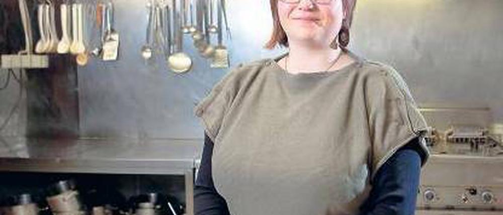 Jobben und Wohnen. Jana Nolle arbeitet im Studentenclub in Schlachtensee – und wohnt gern im Dorf.