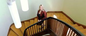 DUW-Präsidentin Ada Pellert am 2012 aufgegebenen ersten Standort in der Pacelliallee in Dahlem.