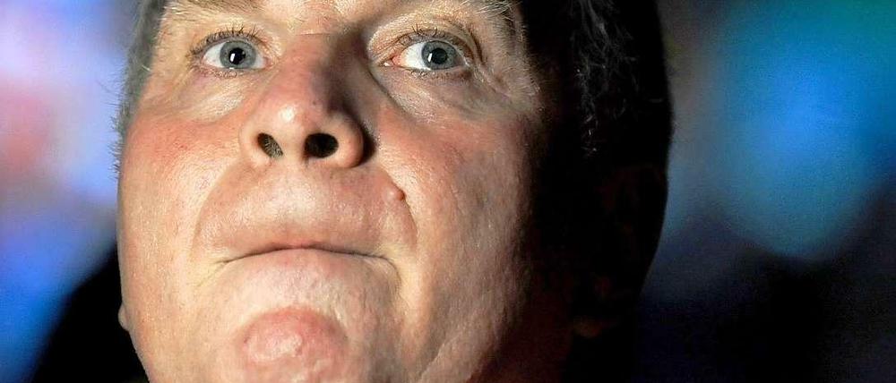 Der Fall der Managermarke Hoeneß ist nicht aufzuhalten.