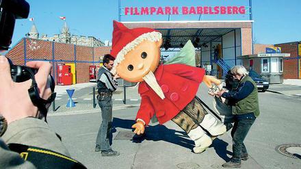 Säckeweise Sand. Kindertag ohne das Sandmännchen? Unmöglich. Im Filmpark Babelsberg ist es ohnehin zu Hause, doch am Wochenende ist es auch im FEZ präsent. 