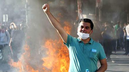 Die Demonstranten auf dem Taksim-Platz in Istanbul sind sich sicher: Jetzt bricht ein neues Zeitalter an.