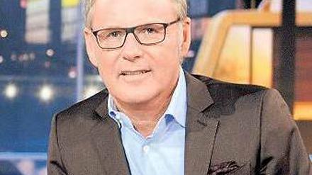 Von fünf auf vier. Reinhold Beckmanns Talk im Ersten wird weichen. Foto: dpa
