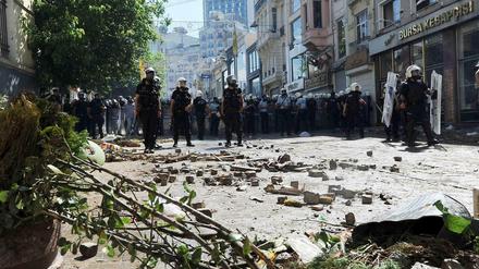 Die Straßen in Istanbul sind verwüstet.