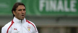 Bruno Labbadia auf dem Trainingsplatz.