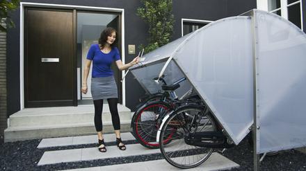 Eine Fahrradgarage muss keineswegs ein Schuppen sein. Die Hersteller legen mittlerweile Wert auf ansprechendes Design.