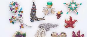 Modeschmuck aus der Ausstellung "Luxury for Fashion"