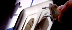 Stecker ziehen. Ist es sinnvoll, beim alten Anbieter selbst zu kündigen?