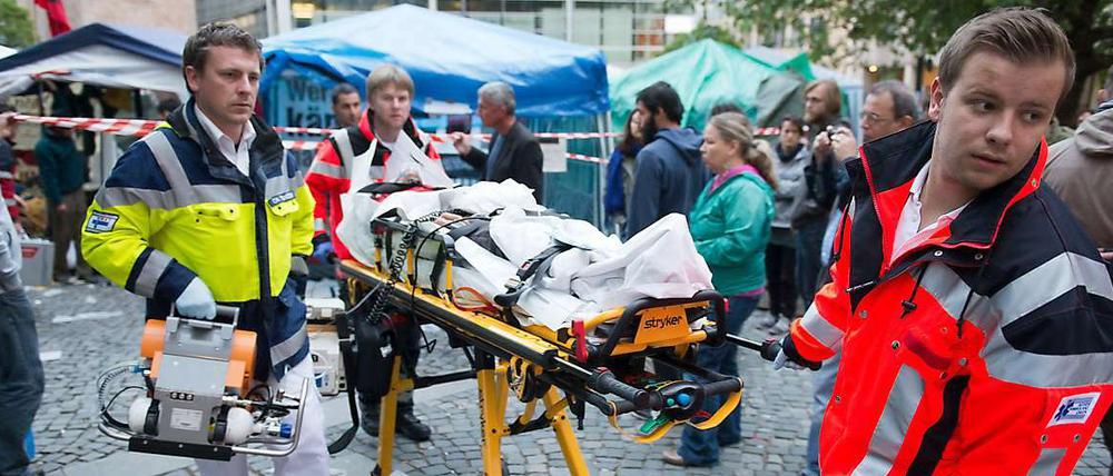 Seit einer Woche verweigern die Hungerstreikenden die Nahrungsaufnahme, seit Dienstag trinken sie nichts mehr.