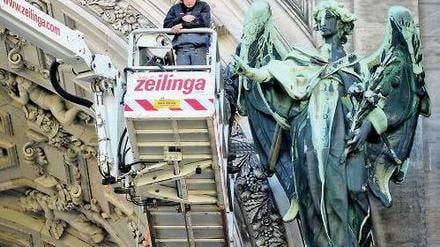 Die Berliner Domengel sollen restauriert werden.
