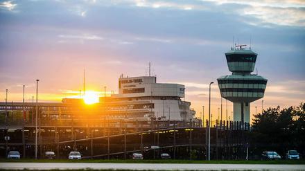 Auf, zu, auf, zu - über die Zukunft des Flughafens Tegel wird viel spekuliert. 