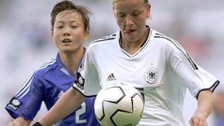 Viola Odebrecht (vorn), 30, spielte 49 Mal für die deutsche Nationalmannschaft. Die Wolfsburgerin fehlt bei der EM 2013 verletzt.