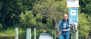 Insulaner. Auf Baumwerder verbietet ein Schild das Betreten. Nur Volker Jordan und seine Kollegen von den Wasserbetrieben dürfen hierhin, um die Brunnen zu warten.